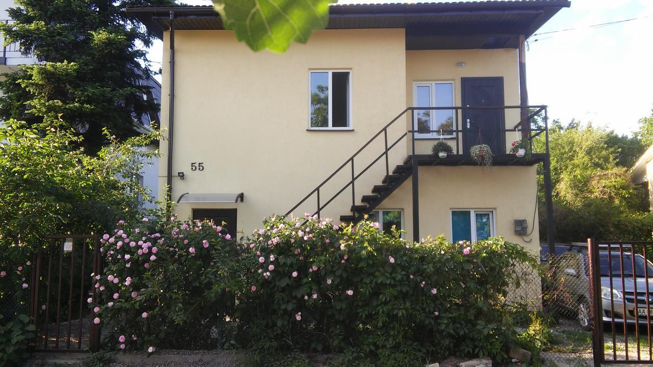 Apartmán Bambukovyi Gai Kyjev Exteriér fotografie